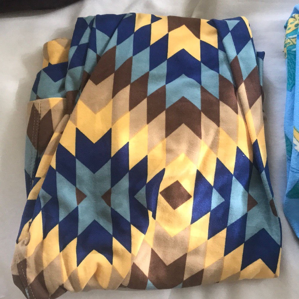 BNWOT Os leggings $15 each or 2 for $20